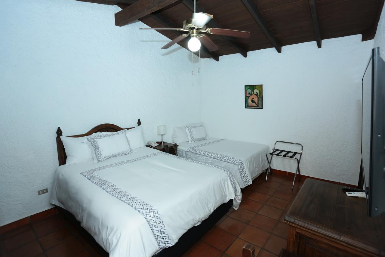Hotel Casa Colonial Boutique มานากัว ภายนอก รูปภาพ