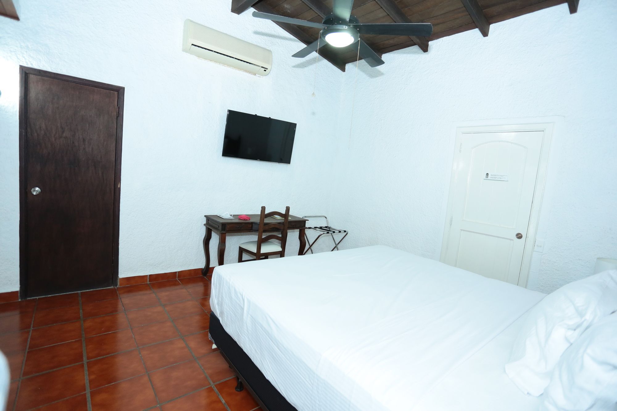 Hotel Casa Colonial Boutique มานากัว ภายนอก รูปภาพ